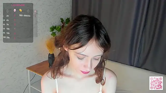 Snapshot of DelilahConsalvo chatting on October 12, 6:32 pm DelilahConsalvo online show from October 12, 6:32 pm