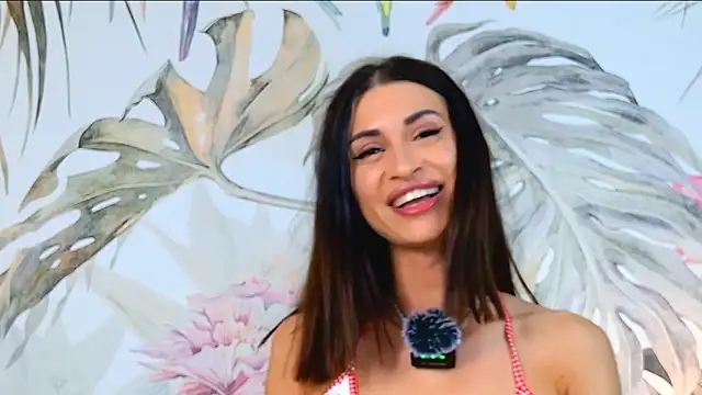 GoldCherry7 online show from April 5, 7:35 pm