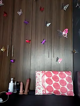 sahara1  online show from November 19, 12:16 pm