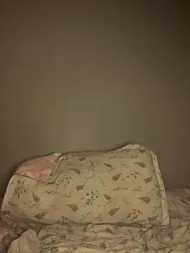 megumi yoshida online show from April 12, 5:16 pm