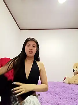 SALOME-28  online show from April 15, 11:49 pm