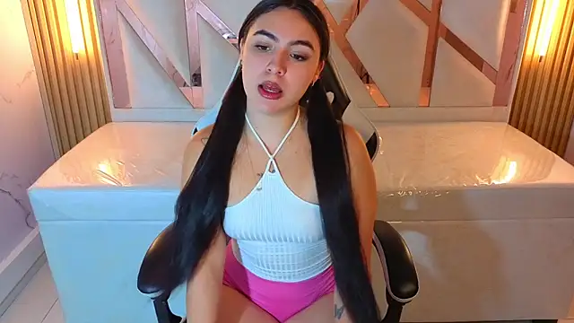 Snapshot of scarlett_smith_tp chatting on September 25, 12:48 pm scarlett smith tp online show from September 25, 12:48 pm