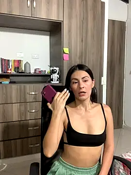 sweet-abbie online show from December 2, 10:06 am