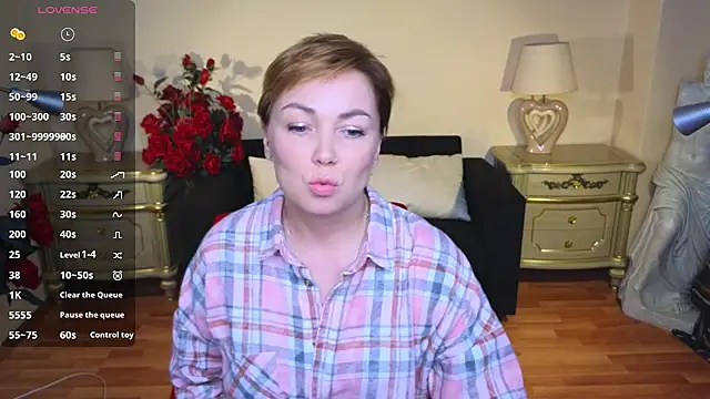 Snapshot of Voila_Rayy chatting on September 27, 11:39 am Voila Rayy online show from September 27, 11:39 am