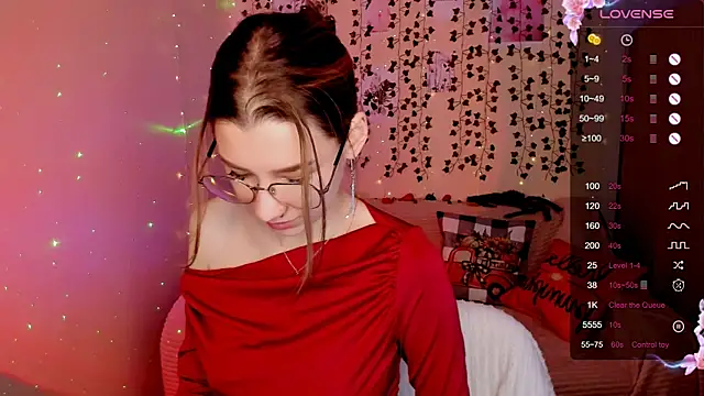 LinaBlossom  online show from November 3, 5:22 am