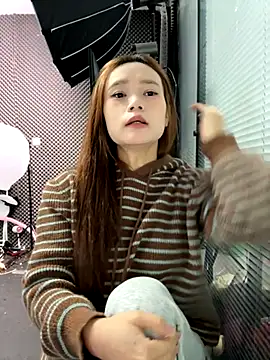 YY-27 online show from October 31, 4:58 am