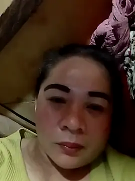Snapshot of hornymom_01 chatting on September 23, 10:46 am hornymom 01 online show from September 23, 10:46 am