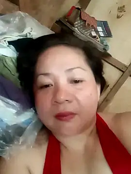 Snapshot of hornymom_01 chatting on September 25, 1:48 am hornymom 01 online show from September 25, 1:48 am