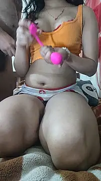 hotestfantasy online show from February 22, 11:00 am