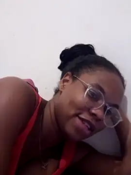 PrettahSantos online show from November 21, 2:35 am