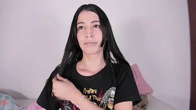 ScarlettRosetti online show from April 26, 10:51 pm