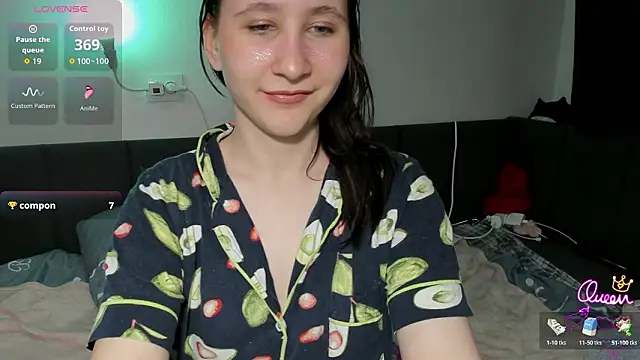 ChristinaFivePlus online show from March 29, 3:33 pm