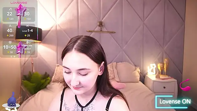 SashaDuvalle online show from November 12, 8:40 pm