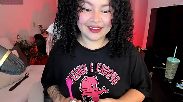 Chubby Licius online show from September 30, 1:11 am