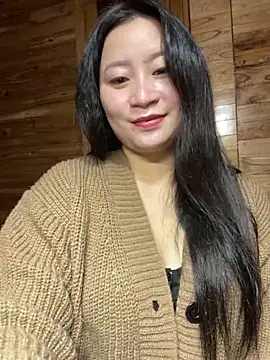 violet-00 online show from February 4, 7:11 am