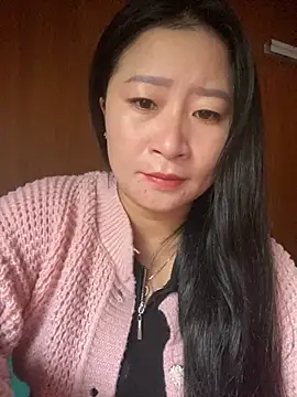 violet-00 online show from October 25, 12:51 am