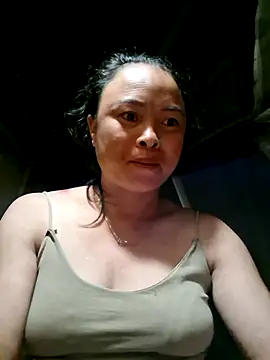 xuxulovezz online show from October 12, 12:07 pm