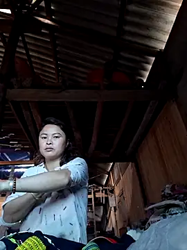 xuxulovezz online show from March 16, 1:08 am