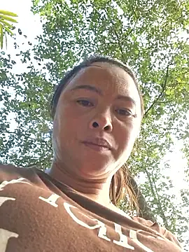 xuxulovezz online show from November 15, 2:56 am