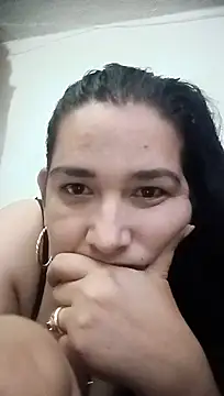 rossiteylor online show from May 20, 9:23 pm