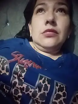 rossiteylor online show from May 22, 10:52 pm