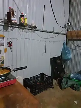 Helen-Tran online show from October 23, 12:11 pm