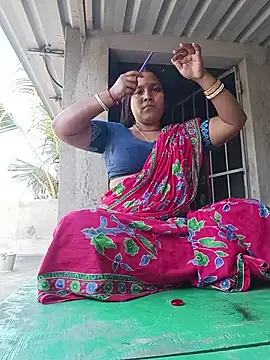 reya743 online show from February 2, 9:52 am