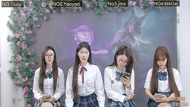 DogdogSM online show from January 15, 3:01 am