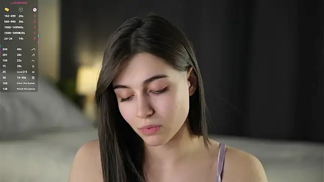 LettySlovacek online show from December 23, 3:54 am