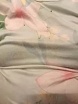 Chubby Soniya online show from September 28, 11:04 am