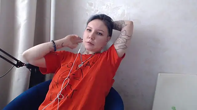Snapshot of Kyserina chatting on October 15, 12:19 pm Kyserina online show from October 15, 12:19 pm