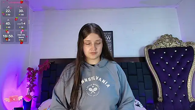 Krystal Heartss online show from January 14, 1:05 pm