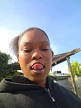 tokyobelle online show from March 27, 5:02 pm