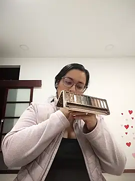 Michell Monet online show from March 23, 11:05 am