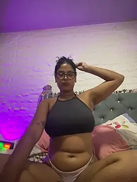 miiabrown18 online show from March 4, 1:12 am