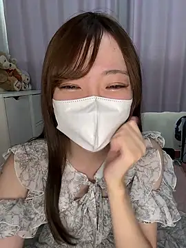 Snapshot of Moe_v_v chatting on October 19, 2:02 am Moe v v online show from October 19, 2:02 am