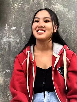 Mai lovely online show from October 29, 9:24 am