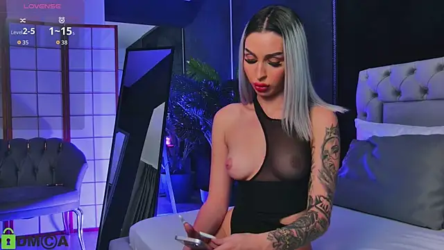 AriannaLure online show from October 25, 6:37 pm