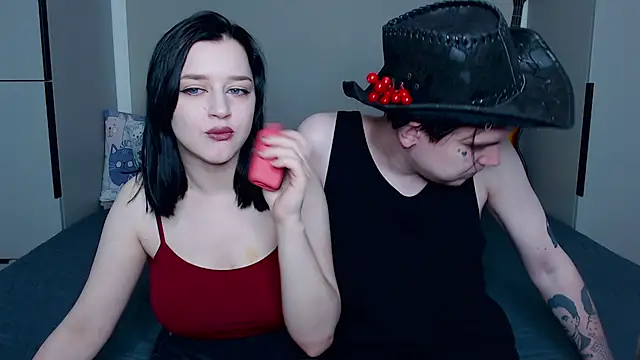 Snapshot of jackoffjillss chatting on October 2, 7:19 pm jackoffjillss online show from October 2, 7:19 pm