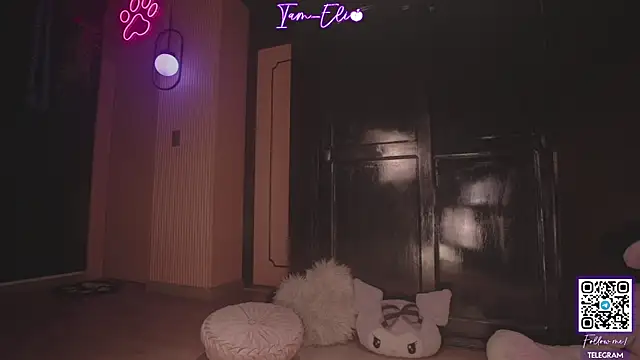 Iam elii1 online show from April 8, 2:35 am