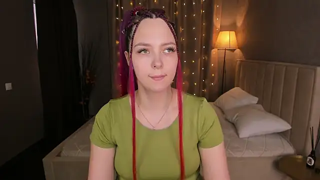 Monica  Queen online show from January 15, 5:24 am