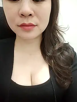 Girl Shy2000 online show from March 13, 3:24 pm