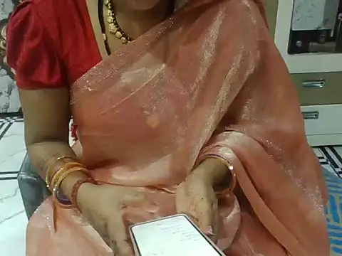 Snapshot of RINA_RANI_0 chatting on October 15, 11:18 pm RINA RANI 0 online show from October 15, 11:18 pm