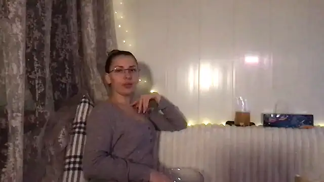 Ceryanna online show from November 29, 8:24 pm