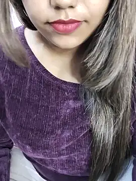 Miss Rose   online show from November 3, 6:01 pm