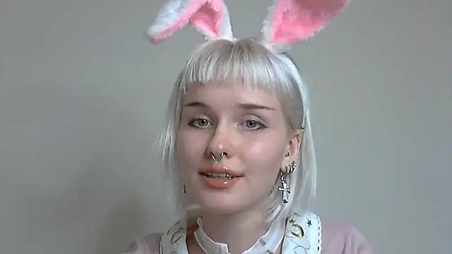 Paradoxy  online show from October 9, 6:45 pm