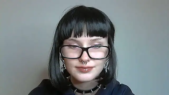 Paradoxy  online show from October 22, 7:30 pm