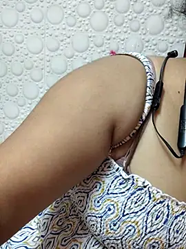 miss kheyali online show from October 11, 7:16 pm