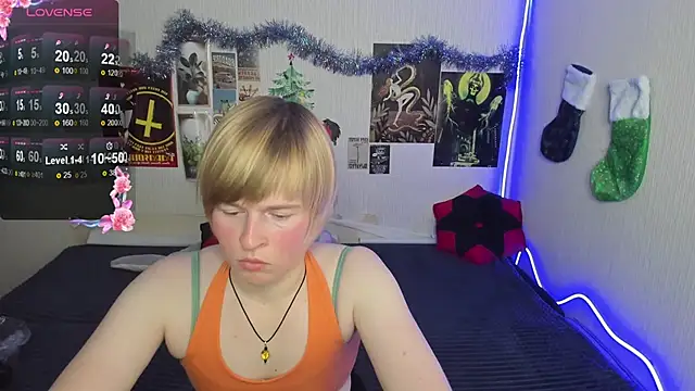 Cattie w  online show from January 9, 1:21 am