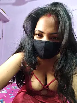 Queen Shanayaa online show from November 4, 5:29 pm